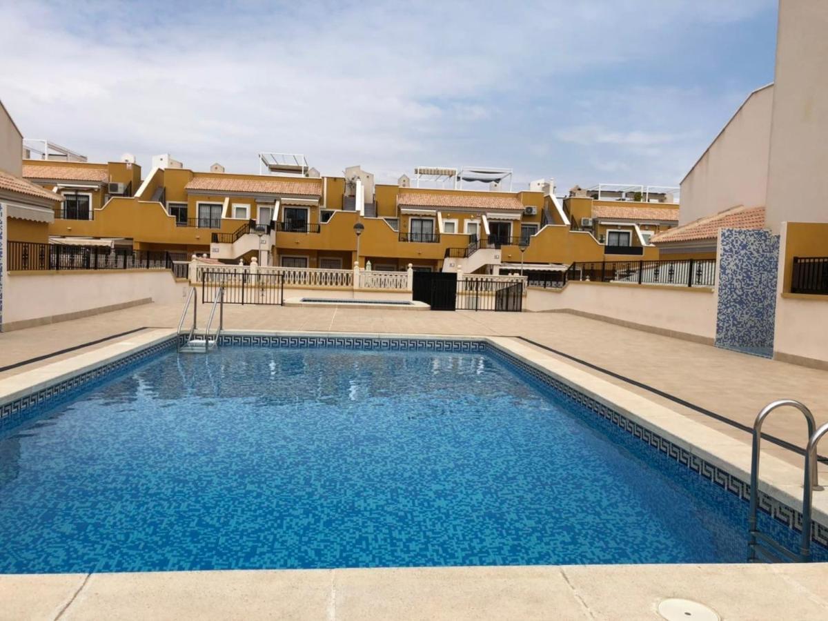 Apartamento Con Terraza 50M2，500M A La Playa Apartment อาเรนาเลส เดล ซอล ภายนอก รูปภาพ